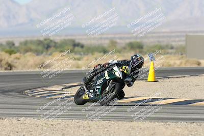 media/Nov-02-2025-CVMA (Sun) [[337aff29ab]]/Race 11-Amateur Supersport Open/